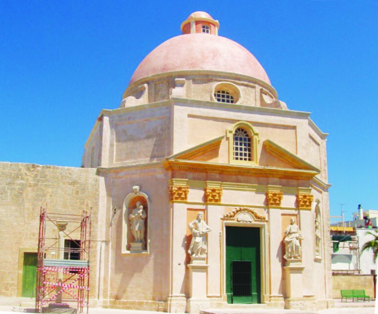 Madonna della Luce a Scorrano (Lecce) protettrice delle partorienti