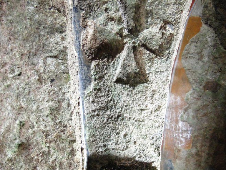 La Cripta rupestre di San Possidonio: un pezzo di Africa in Puglia